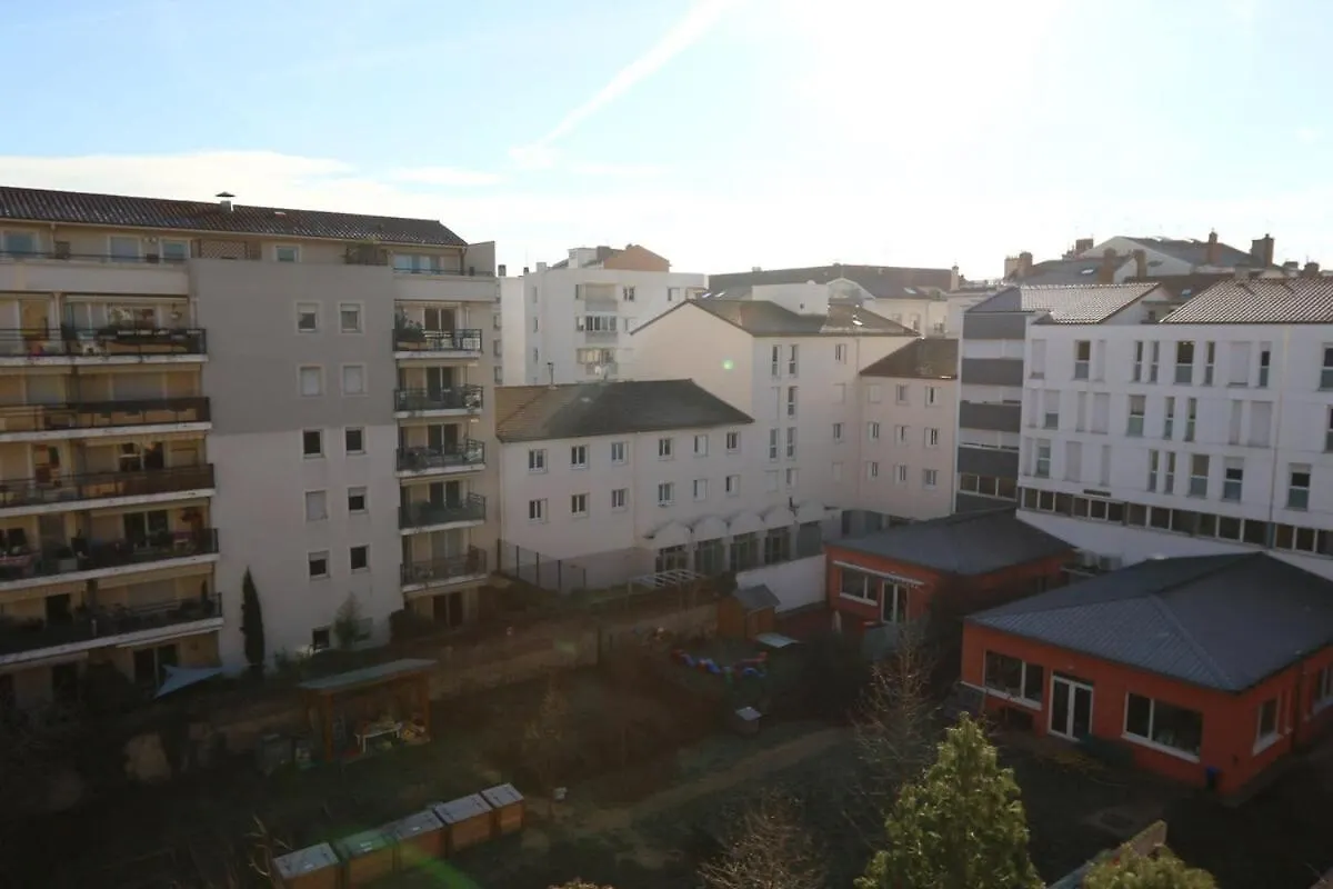 Apartment Escapade Urbaine - Studio Lumineux Proche Gare Lyon France